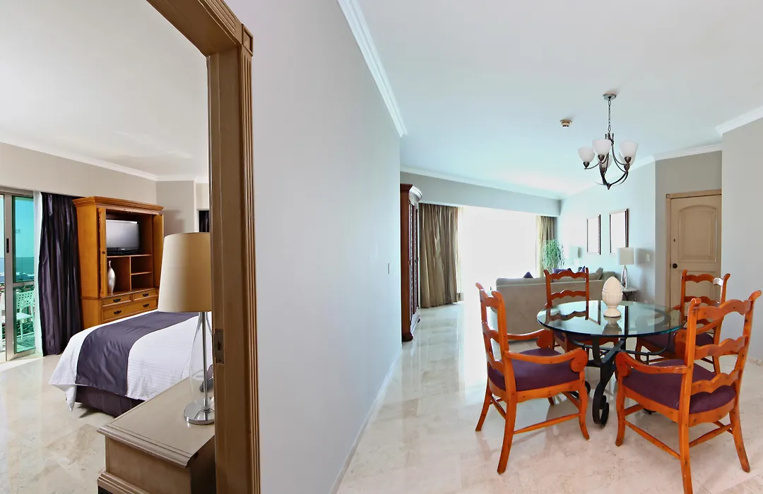 Sandos Cancun All Inclusive-1
